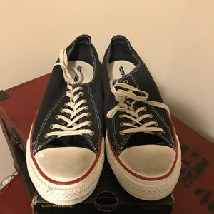 Men’s Size 11 Distressed Converse